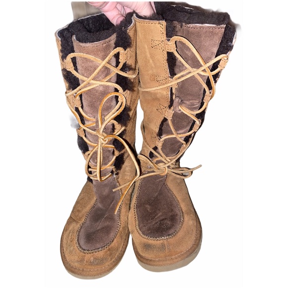 UGG #5278 Uptown Lace Brown & Tan Tall Boot Youth Size 4 (Fit Like Adult Size 6) - Picture 5 of 7